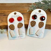 Load image into Gallery viewer, Christmas holiday studs