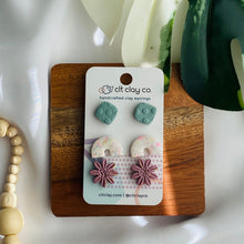 Load image into Gallery viewer, Blue Dots + Lilac Daisies + Confetti Arches Stud pack