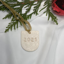 Load image into Gallery viewer, Christmas ornaments