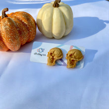 Load image into Gallery viewer, 3d Skull Studs - 5 Colors