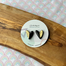 Load image into Gallery viewer, Large Heart Studs