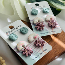 Load image into Gallery viewer, Blue Dots + Lilac Daisies + Confetti Arches Stud pack